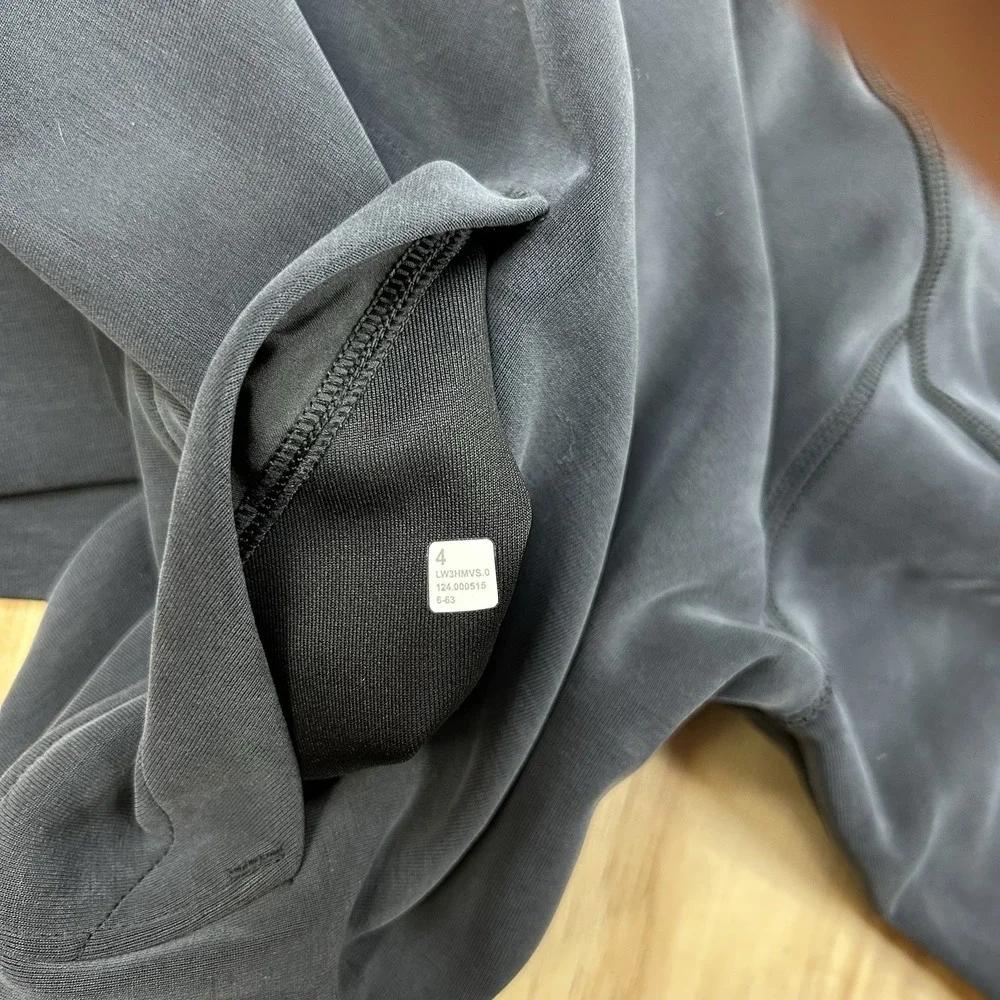 Lululemon Softstreme Hoodie Women's 4 Black W3HMVS Pullover Sweatshirt Athleisur